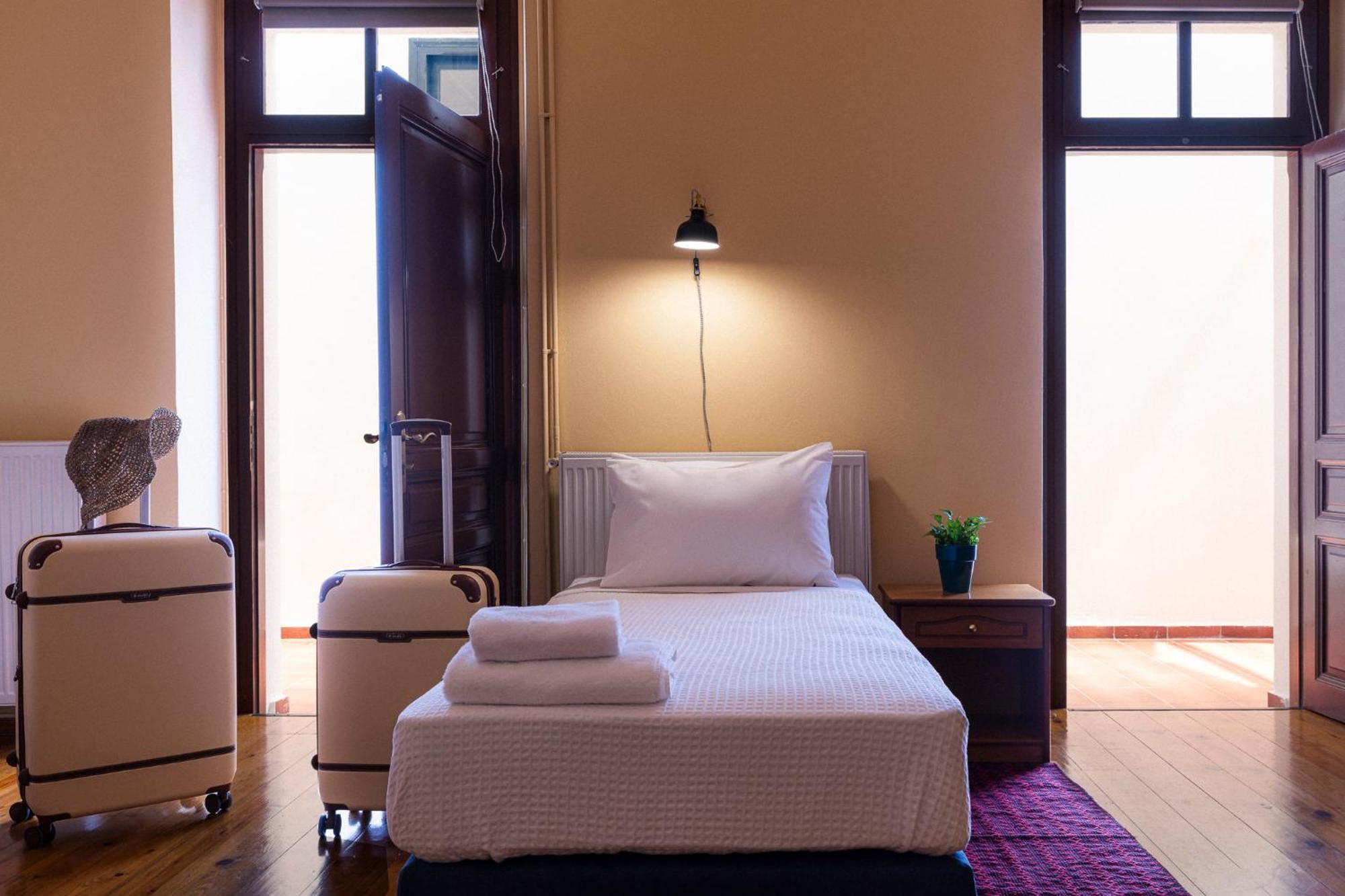 Sundial Lodge Chania  Room photo